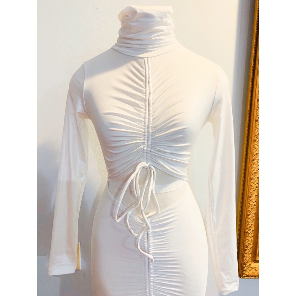 Trendy White Cut Out Body Con Dress